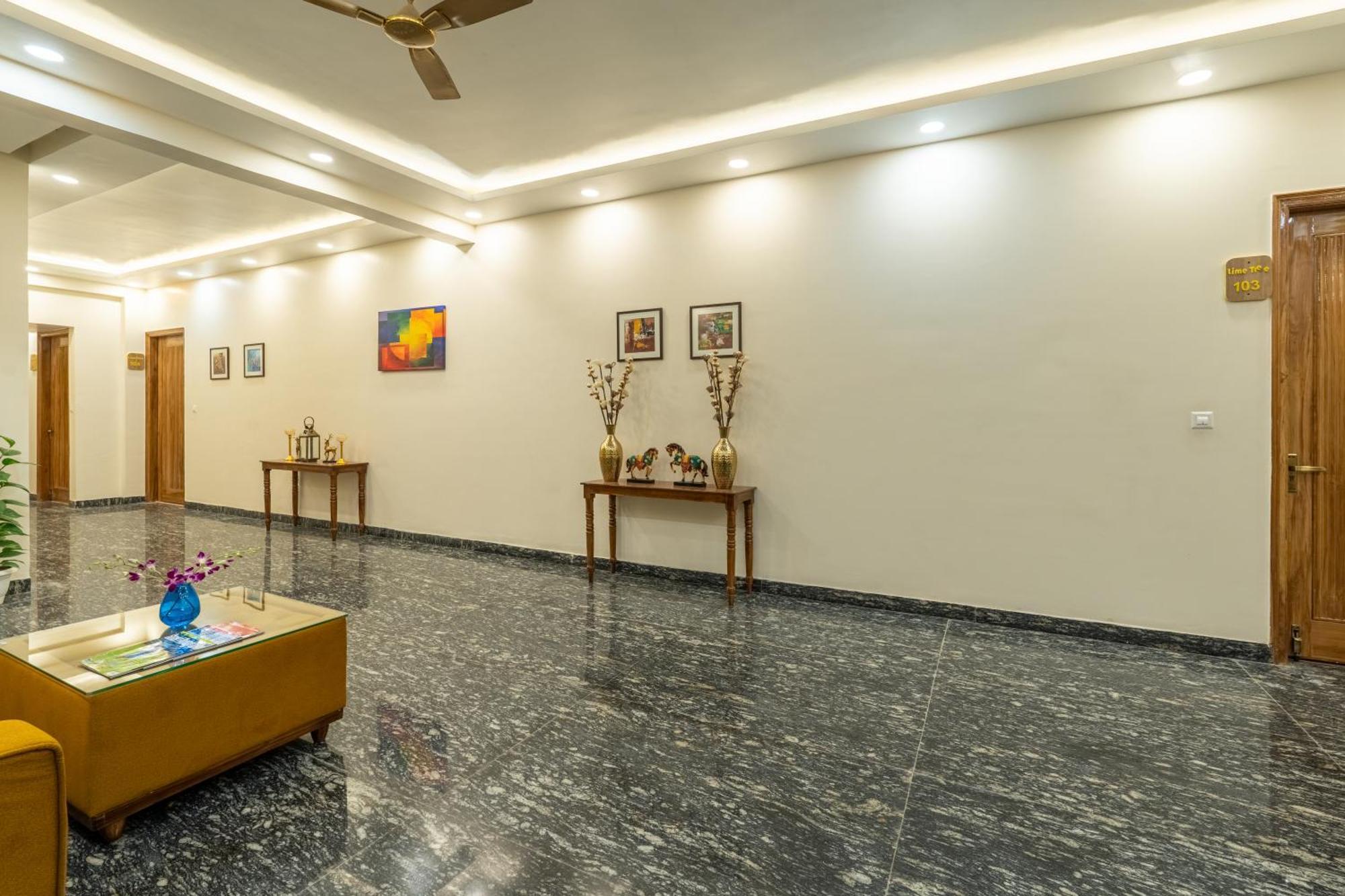 Lime Tree Hotel & One Bhk Serviced Apartment Noida - Sector 50 Metro Exterior foto